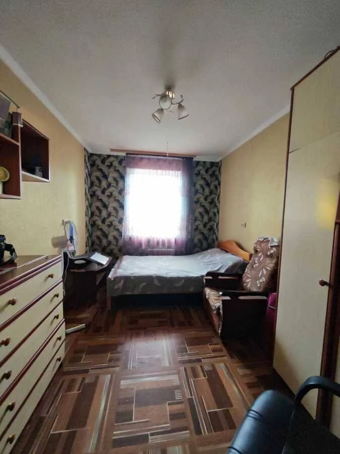 Продається 2-кімнатна квартира, Київ, Дарницький район, вулиця Урлівська, 1/8