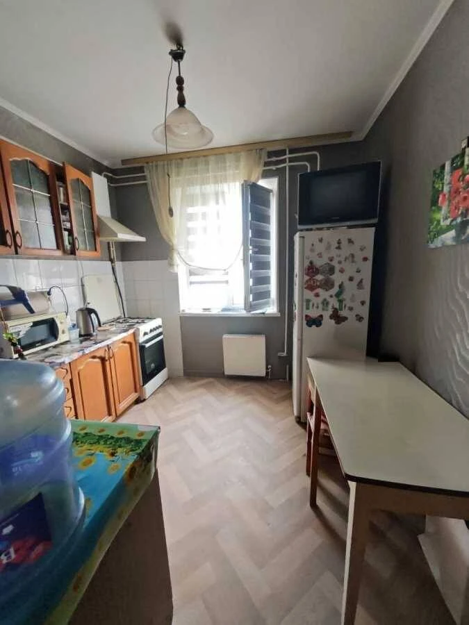 Продається 2-кімнатна квартира, Київ, Дарницький район, вулиця Урлівська, 1/8