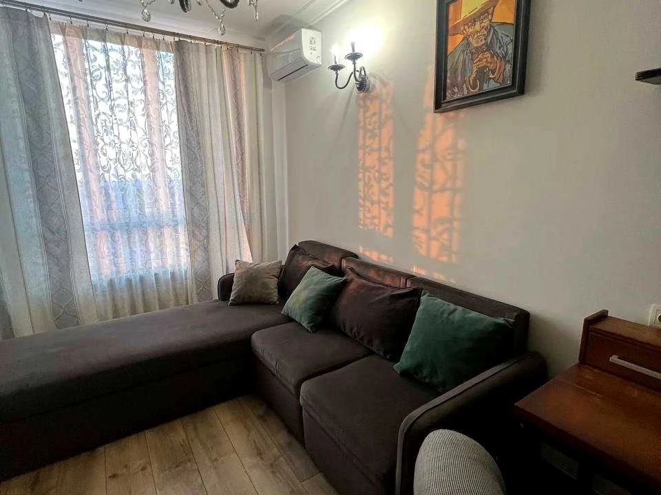 Apartment. Kahovska St., Kyiv