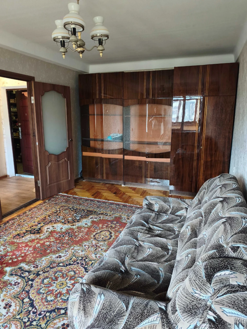 For Sale: 1-bedroom apartment on European Street, near the Park