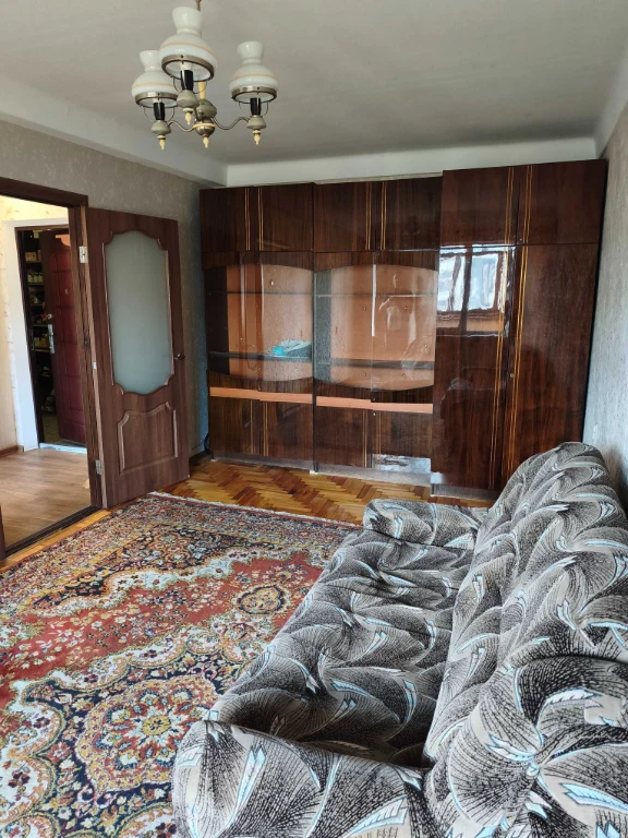 For Sale: 1-bedroom apartment on European Street, near the Park