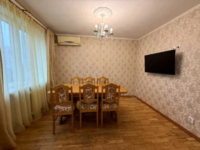 Квартира. Киев, улица Михаила Омеляновича-Павленко