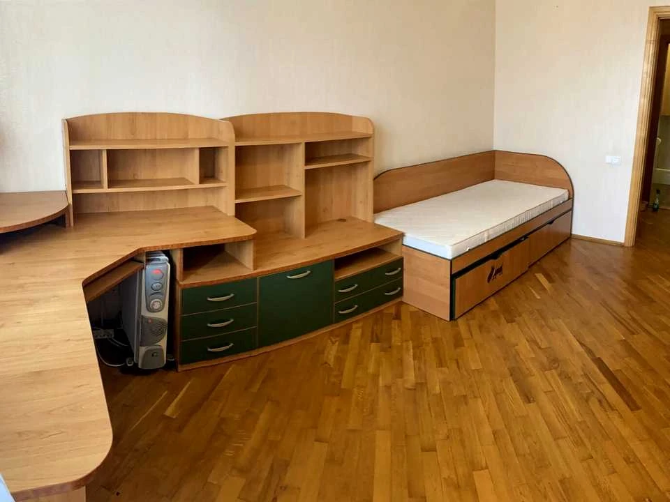 Квартира. Київ, Княжий Затон вул.