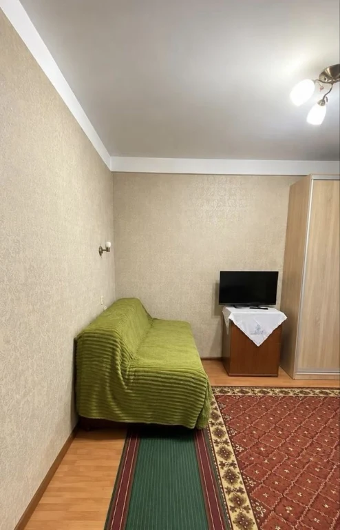 Rent 1-bedroom apartment on Vinohradari Progulok Mezovyi 3 / Vitr