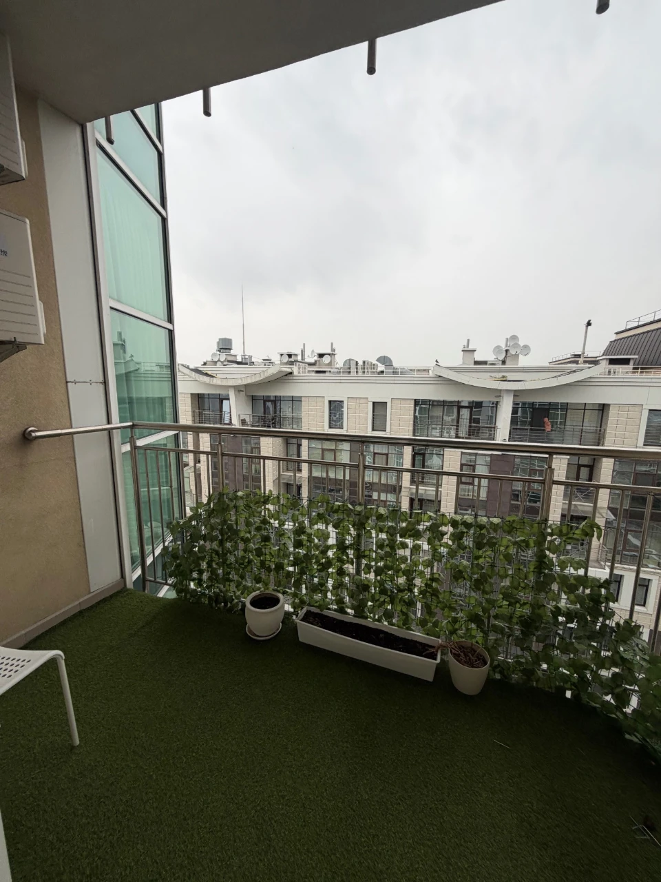 Rent 4-room apartment in residential complex "Triumph", Zverynetska, 59