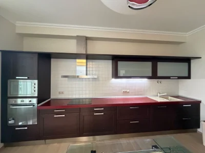 Rent 4-room apartment in residential complex "Triumph", Zverynetska, 59
