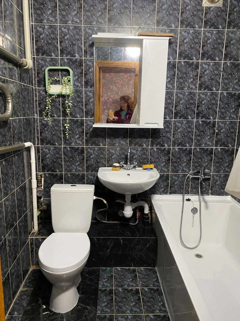 1 room apartment, Panc highway