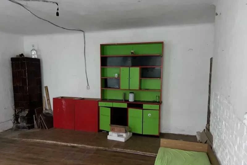 Apartment for sale.