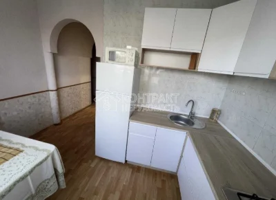 For Sale: 2-room apartment near the Наукова metro station, Klochkovska street.