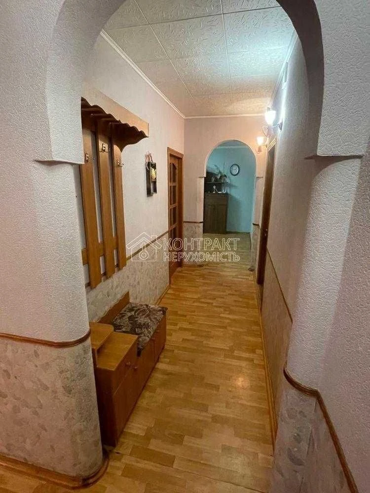 For Sale: 2-room apartment near the Наукова metro station, Klochkovska street.