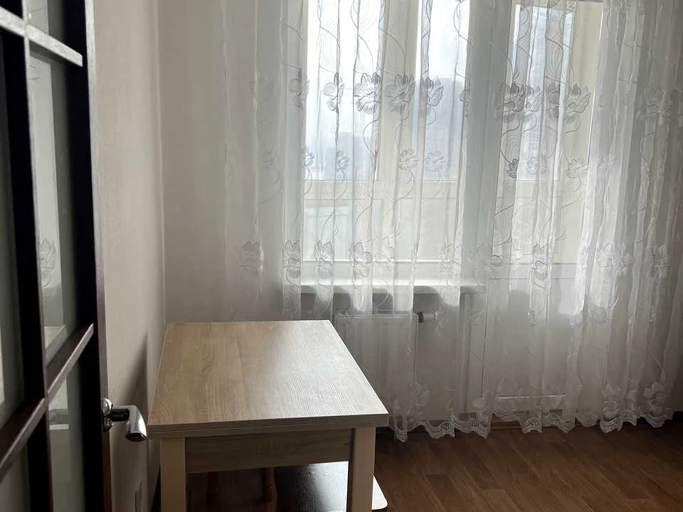 Квартира. Киев, улица Бориса Гмыри