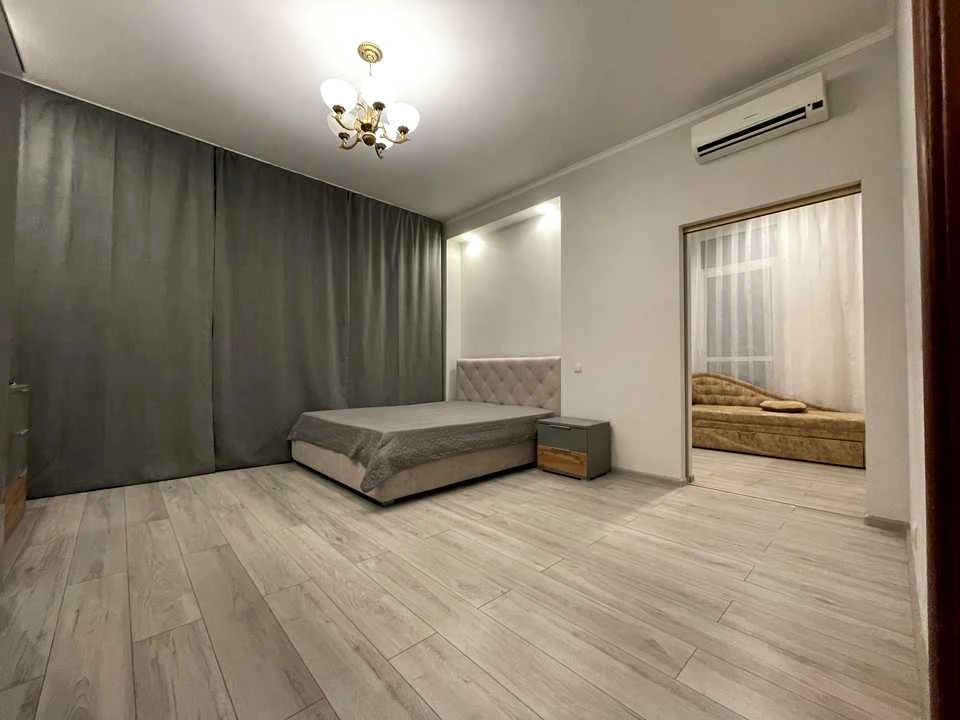 Apartment. Andriy Verkhovlad Street, Kyiv