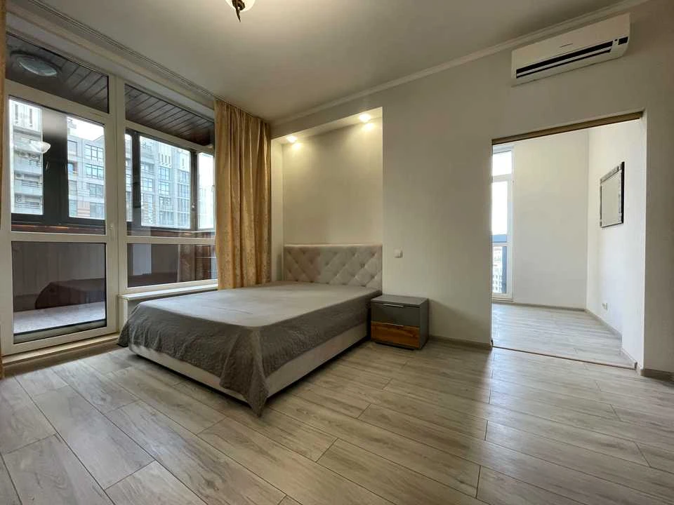 Apartment. Andriy Verkhovlad Street, Kyiv