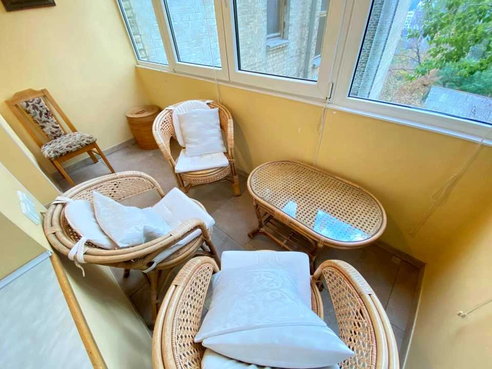 Apartment. Mikolsko-Botanichna St, Kyiv