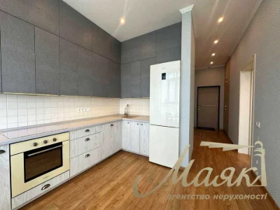 One-Bedroom Apartment. Kyiv, Кирило-Мефодіївська street.