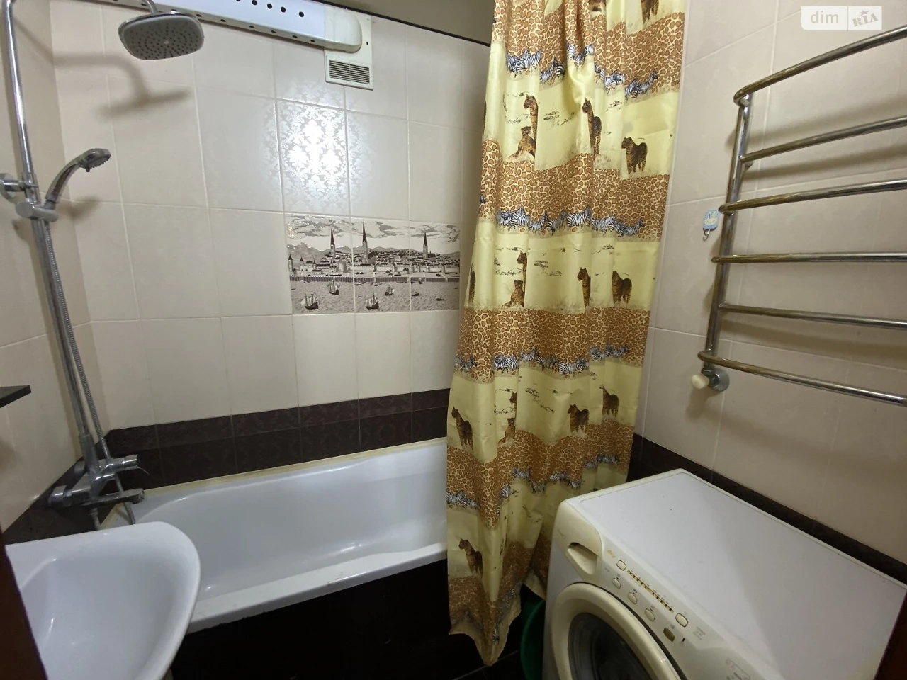 Apartment for Sale in Olizehir Complex