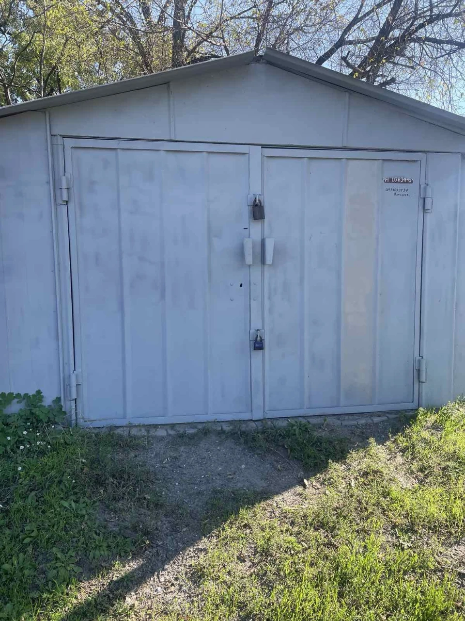 Garage for sale urgently!