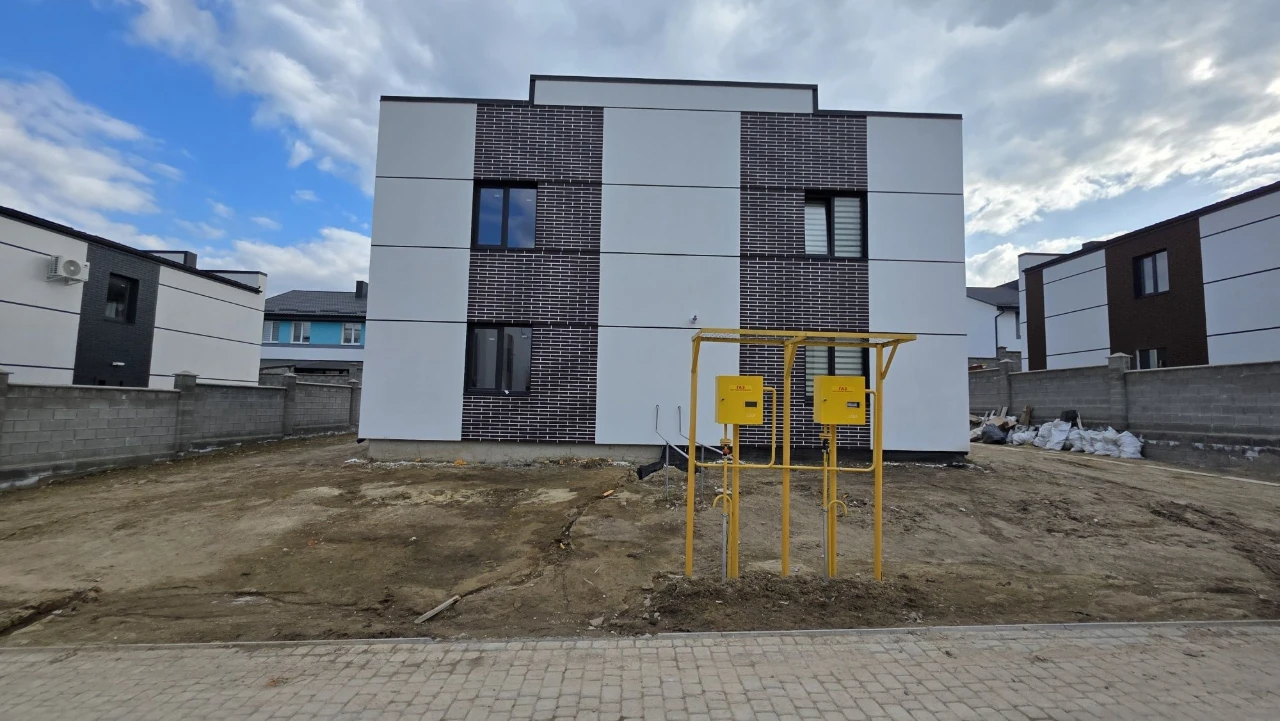 Котедж-двоян 120м² | ГАЗ | Центральні мережі