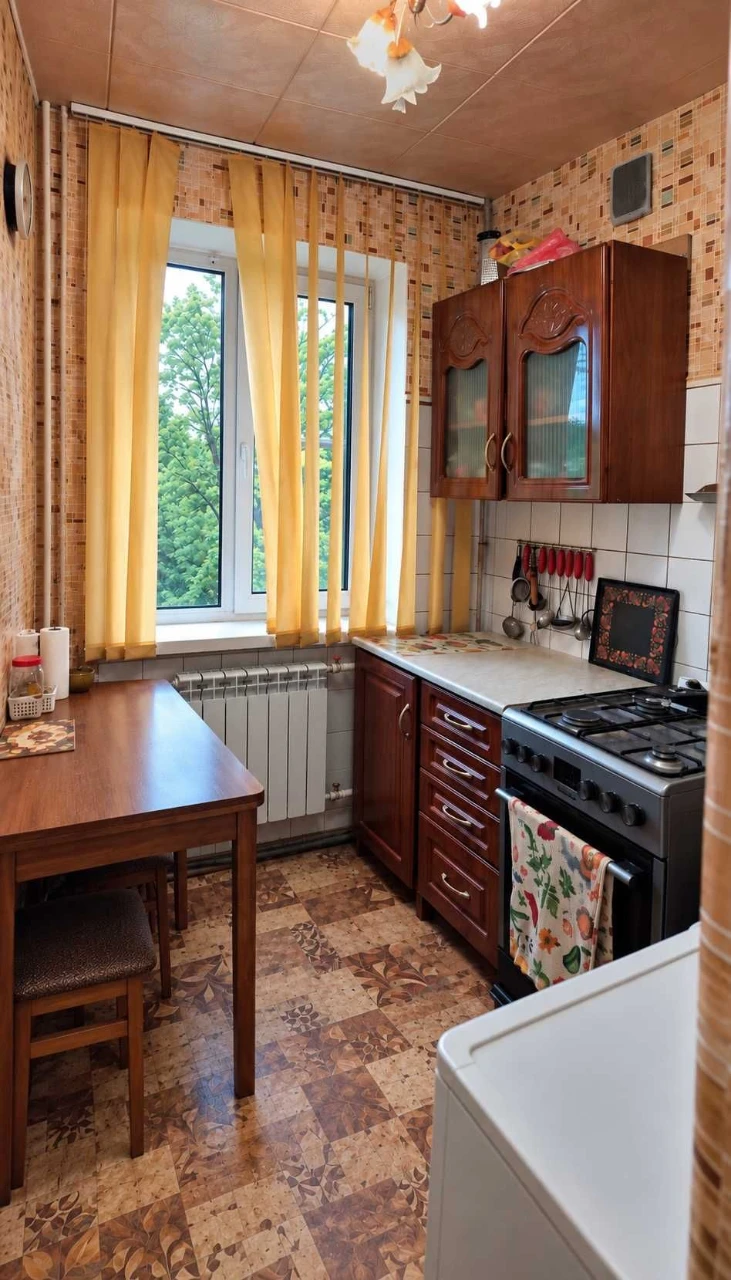 For Sale 2-bedroom apartment New Buildings Metro Palace of Sports