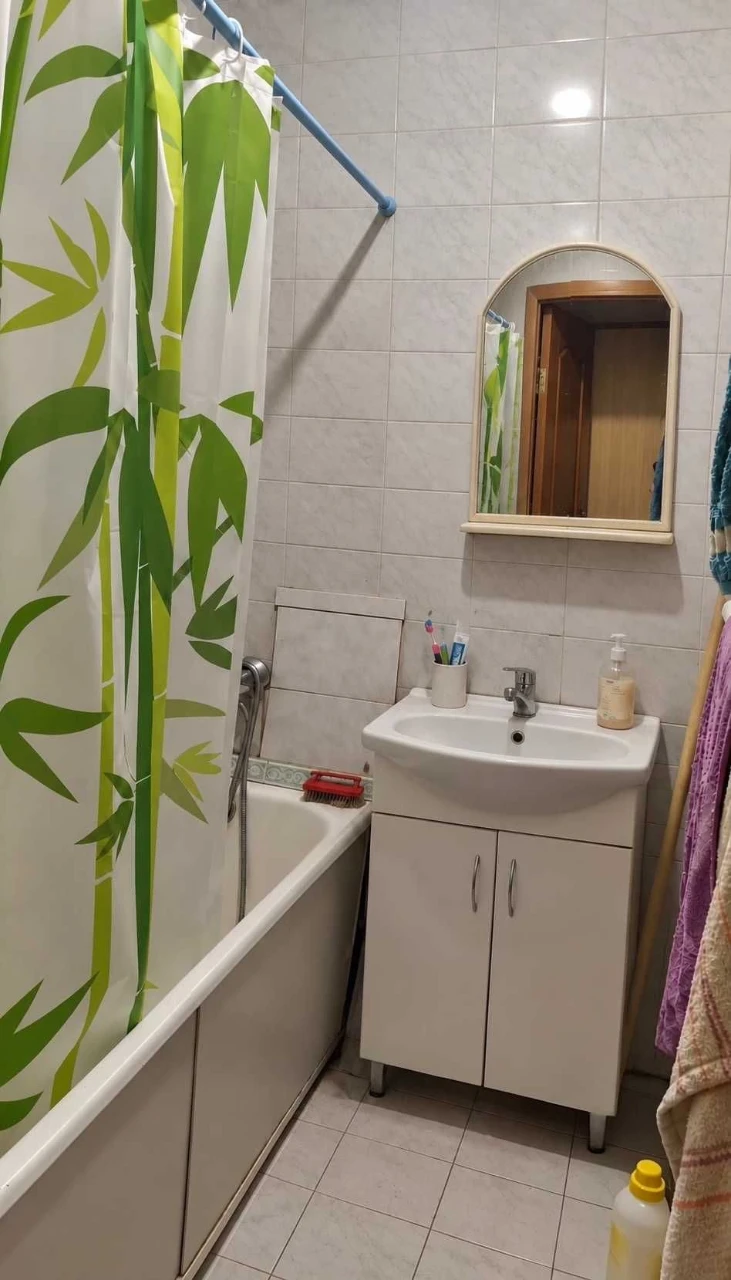 For Sale 2-bedroom apartment New Buildings Metro Palace of Sports