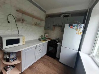 Apartment. Bratislava Street, Kyiv