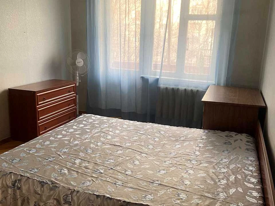 Квартира. Київ, Дегтярівська вулиця