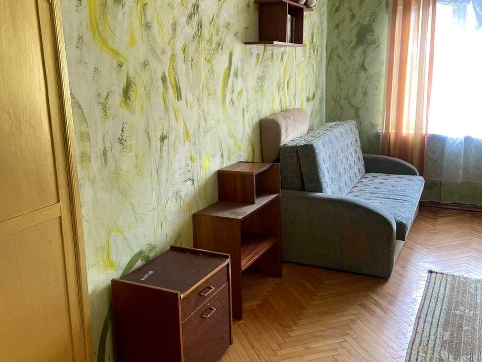 Квартира. Київ, Дегтярівська вулиця
