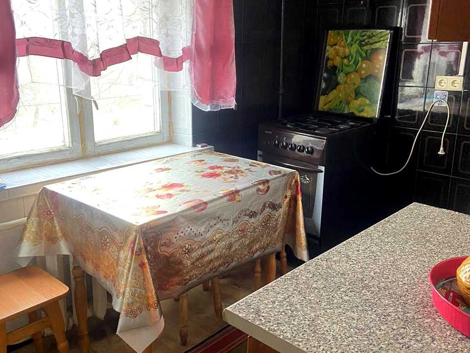 Квартира. Київ, Дегтярівська вулиця
