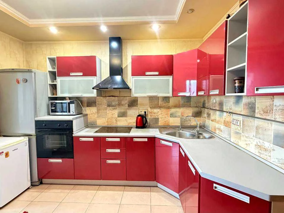 Apartment. Tyraspolskaya st.