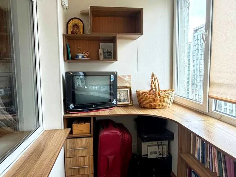 Apartment. Tyraspolskaya st.
