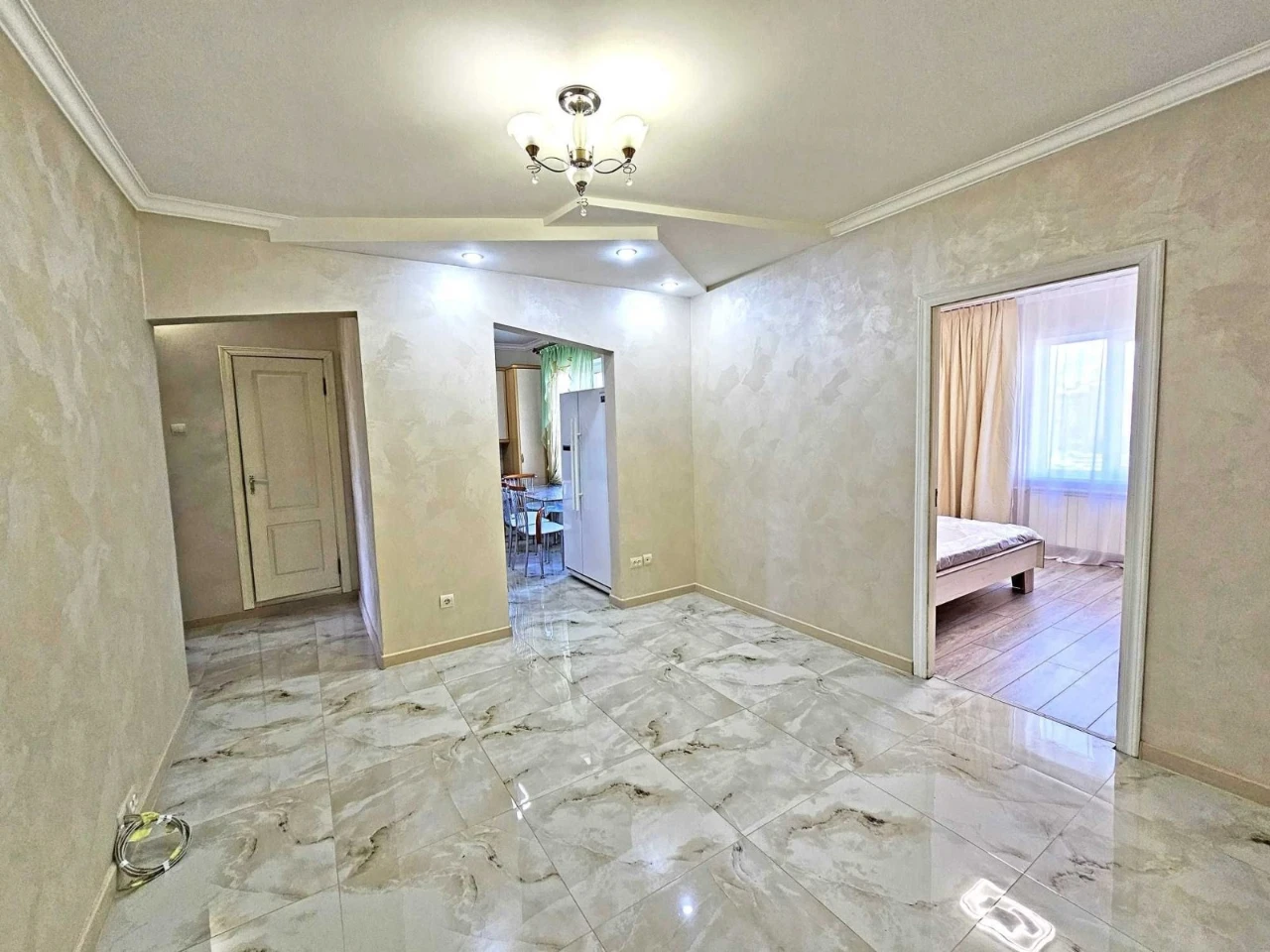 Apartment for Rent - Sribnokilska 14, 3 rooms