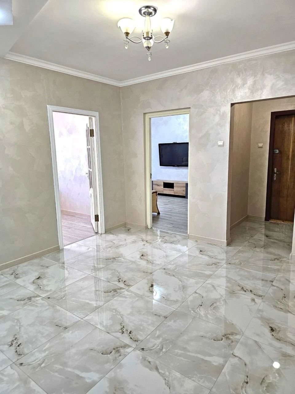 Apartment for Rent - Sribnokilska 14, 3 rooms
