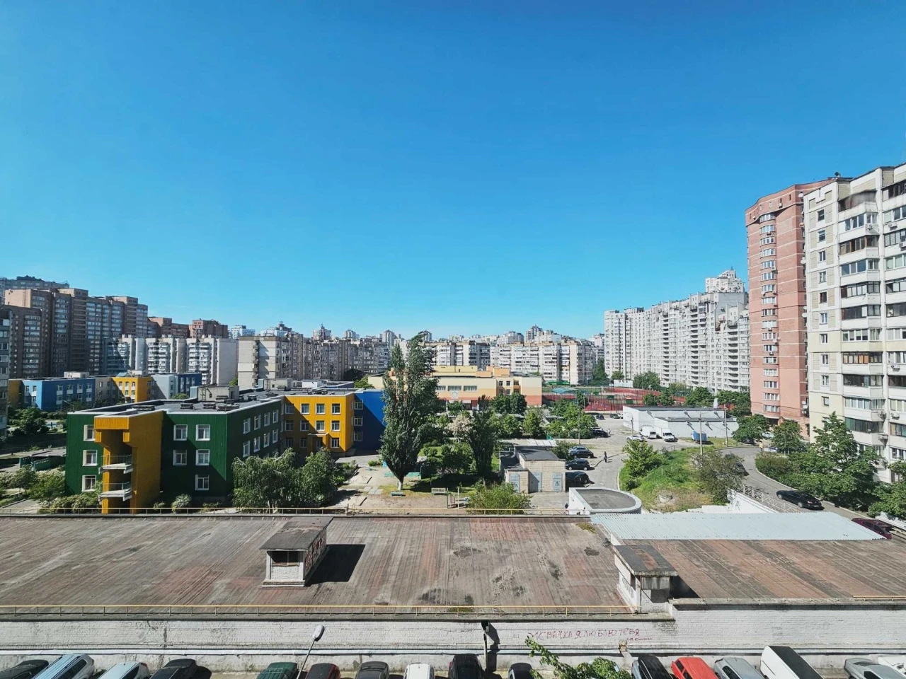 Apartment for Rent - Sribnokilska 14, 3 rooms
