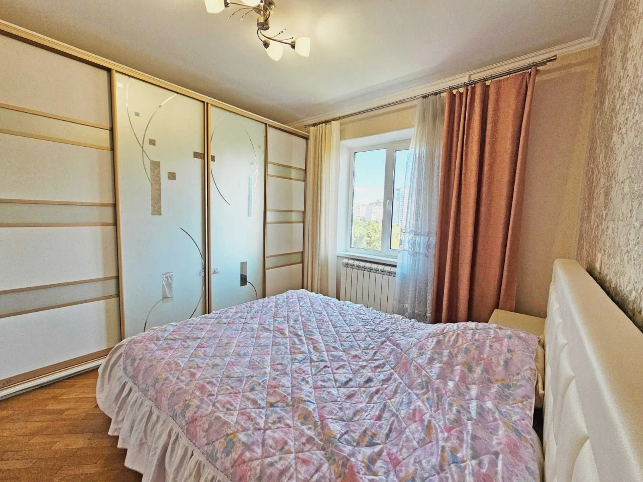 Apartment for Rent - Sribnokilska 14, 3 rooms