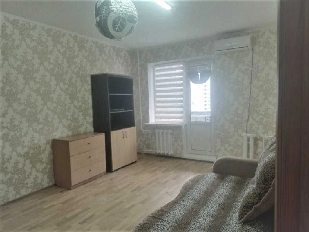 Аренда 1-комнатной квартиры, Дарницкий район, массив Позняки
