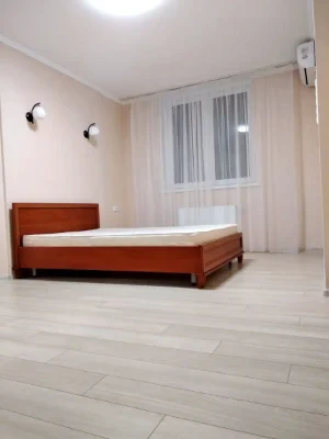 Продаж 1-кімнатної квартири Харківська Позняки вул. Крушельницької