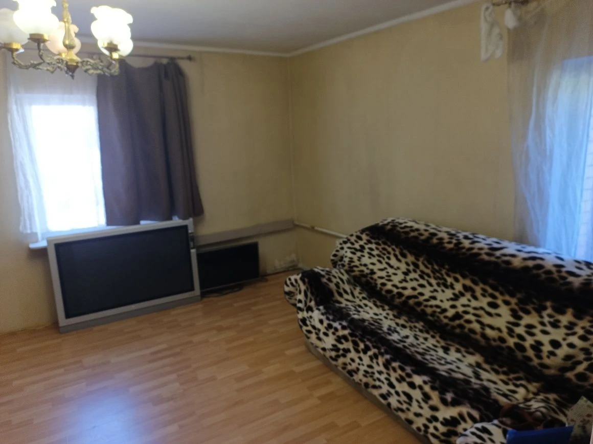 For Sale House on Haydamaцька Street 36