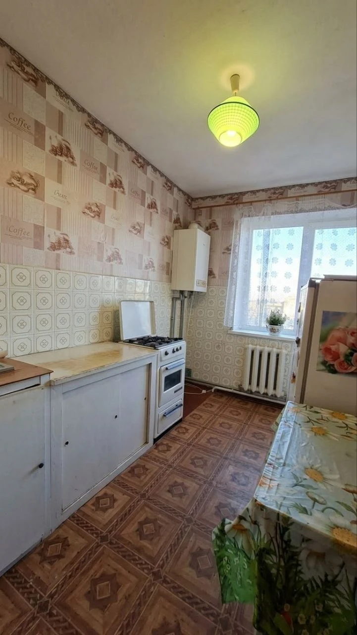 3-room apartment for sale on Popova