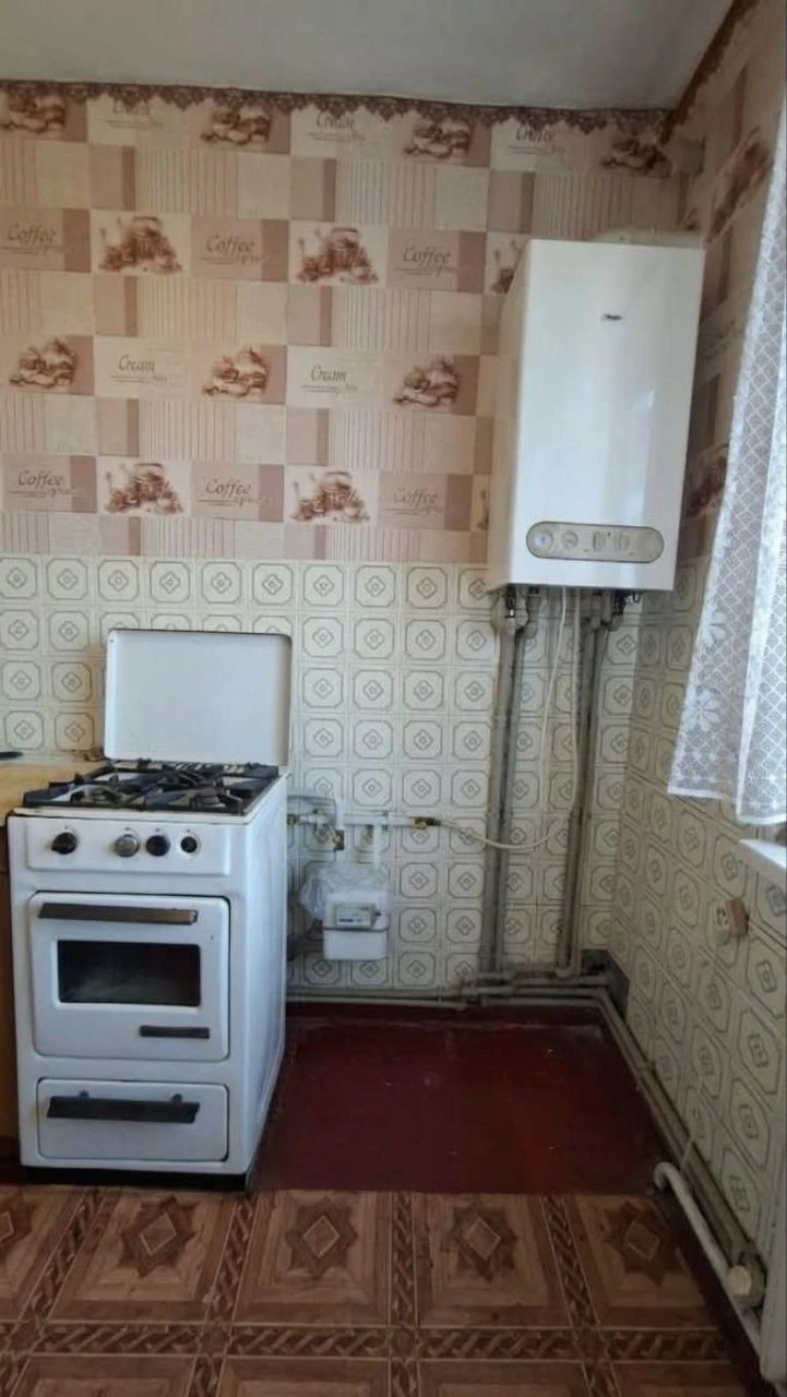 3-room apartment for sale on Popova