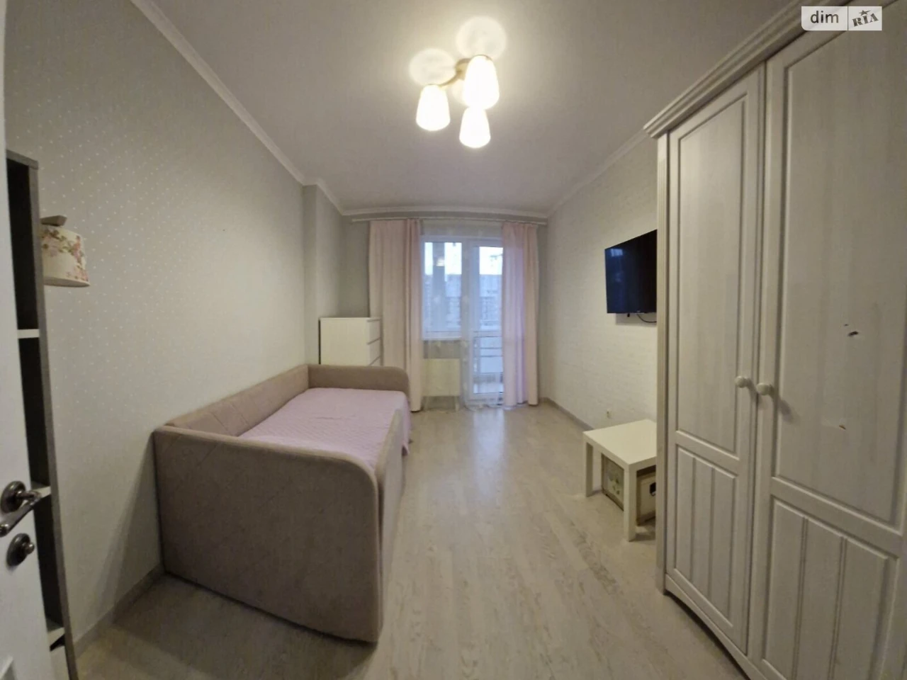Long-Term Rental Apartment, Feophania