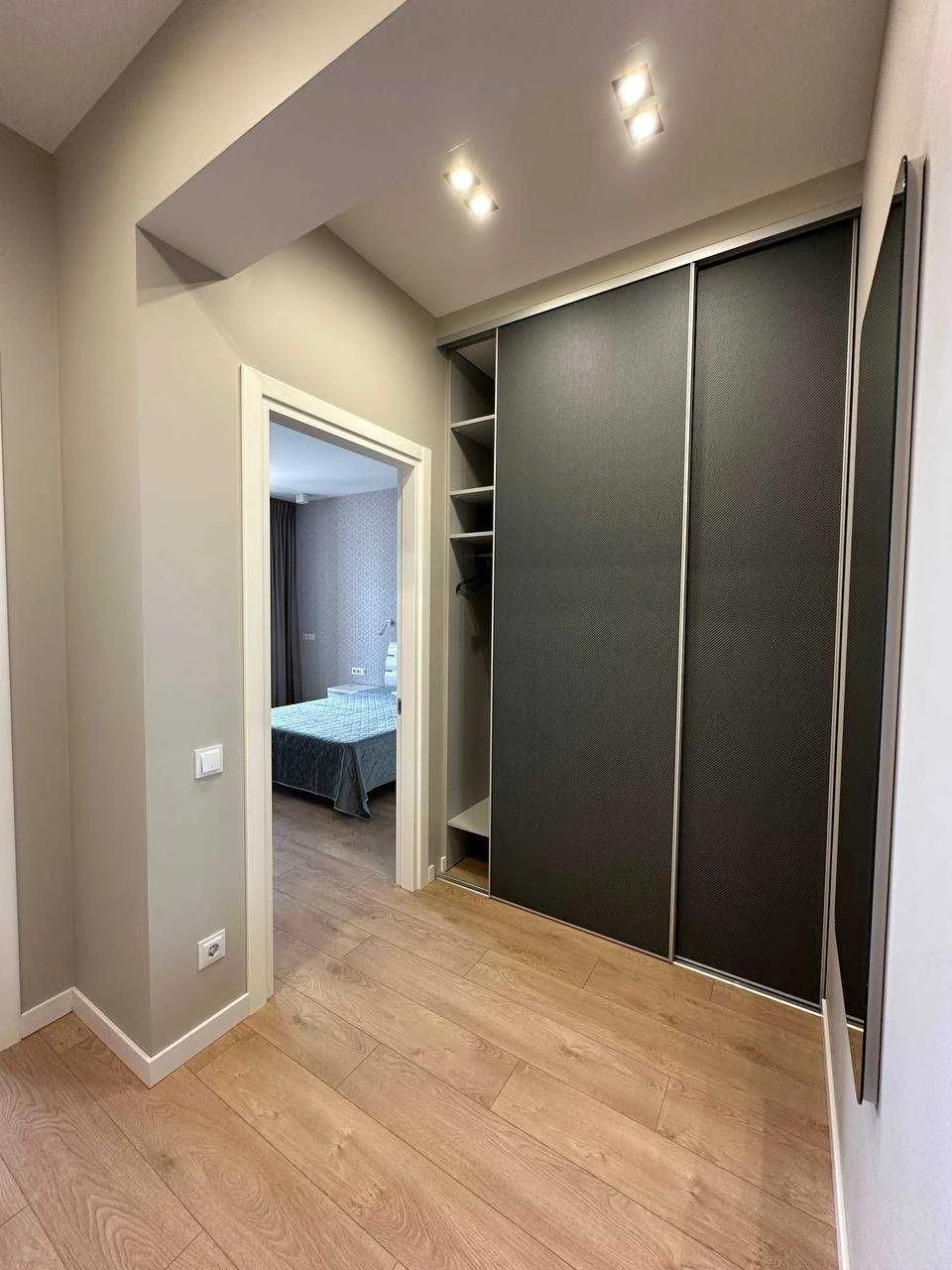 Квартира с ремонтом возле парка на Канатной, ID: baz-01