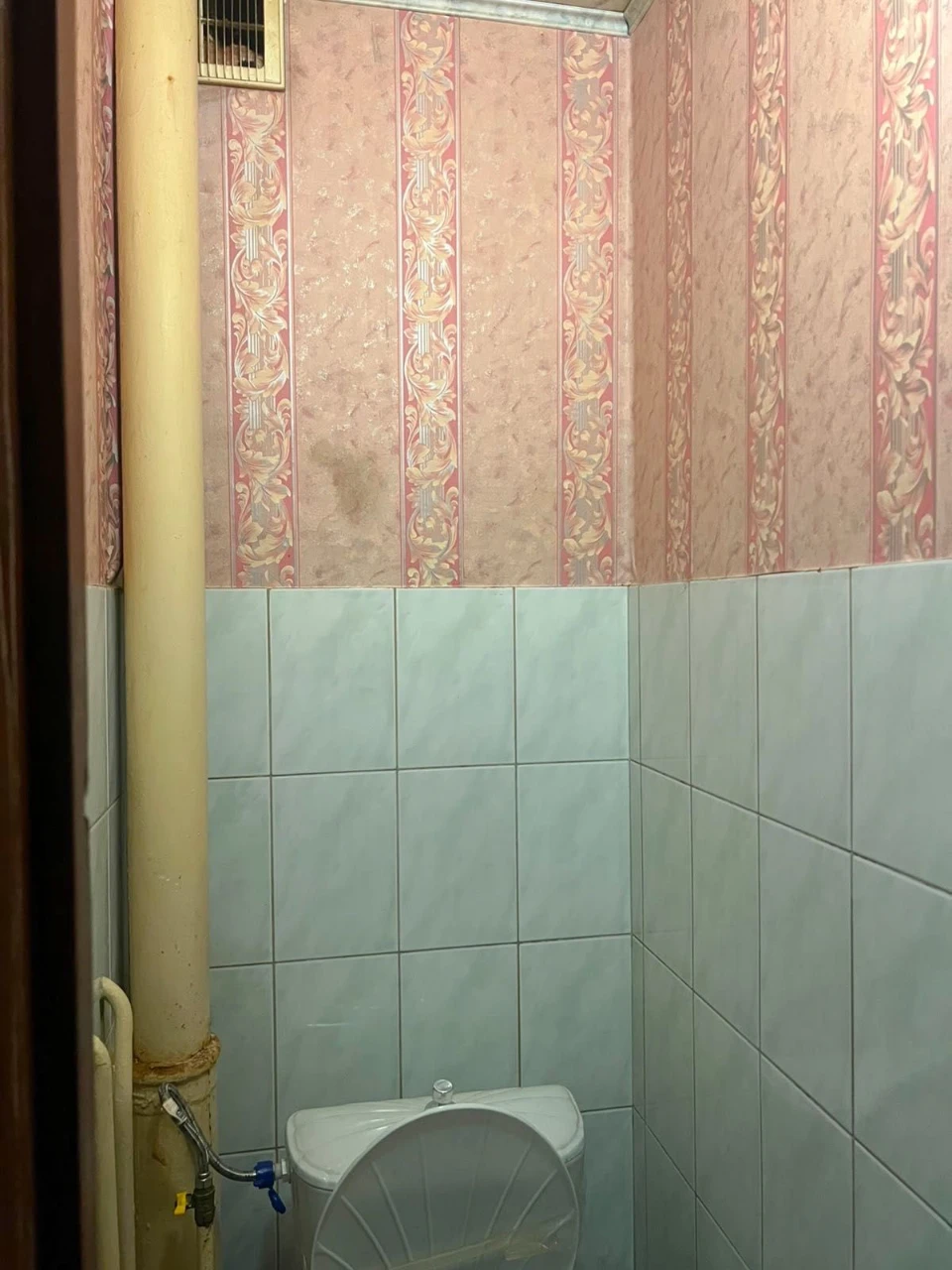 1 room apartment 40m2. APARTMENT, Center, ЦУМ, Kyivska 6.