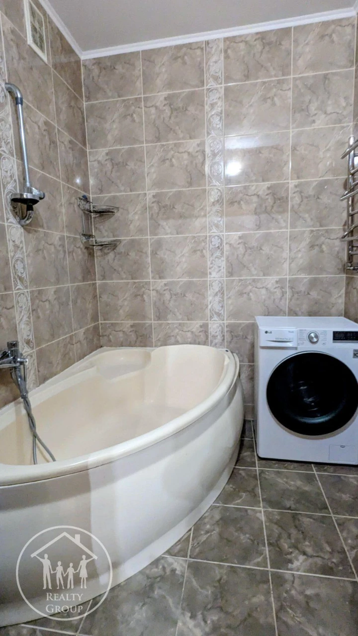Sale of a 2-bedroom apartment 66 sq m, Scientific, Victoria Garden