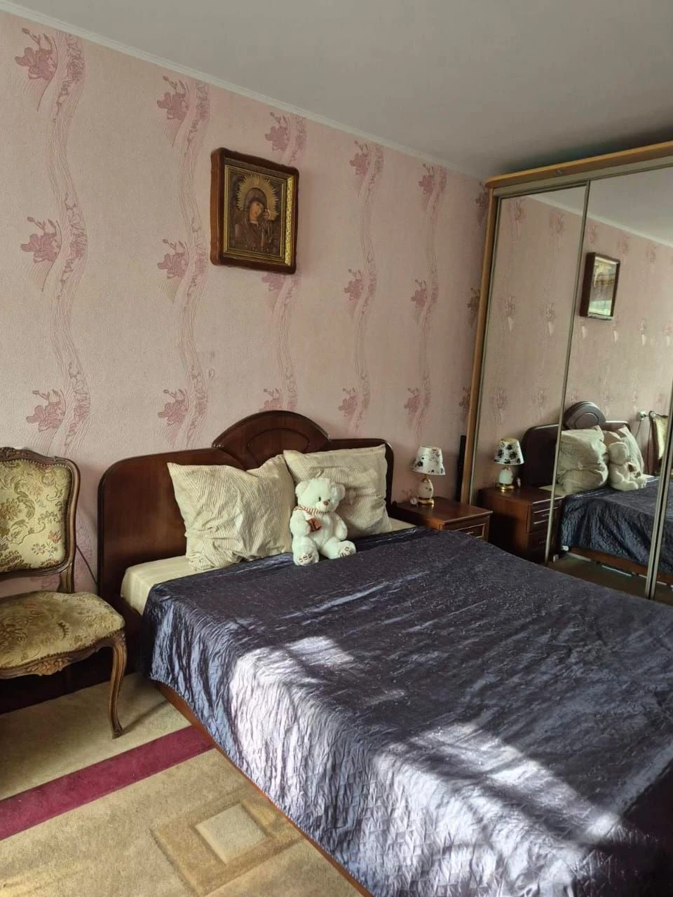 Apartment for Sale: 2-room apartment, renovated, Vishesenka 600 Letya
