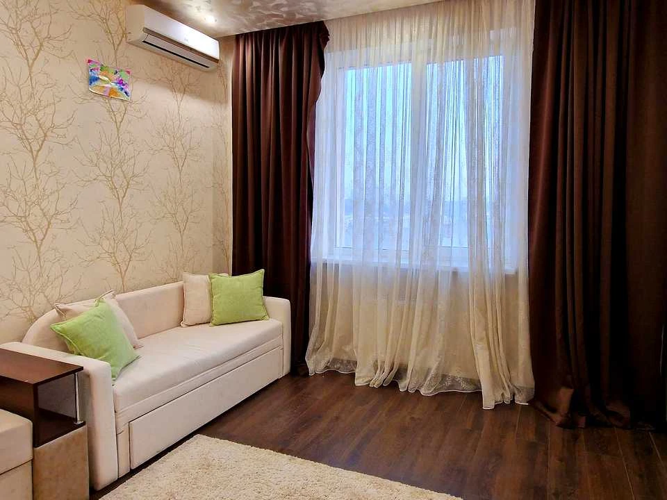 Квартира. Київ, Кирило-Мефодіївська вул.