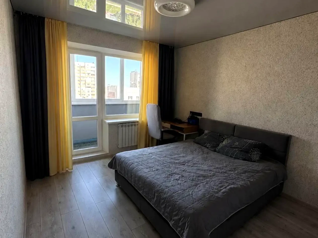 Sale of a 3-room apartment 69 sq m, 9th floor
