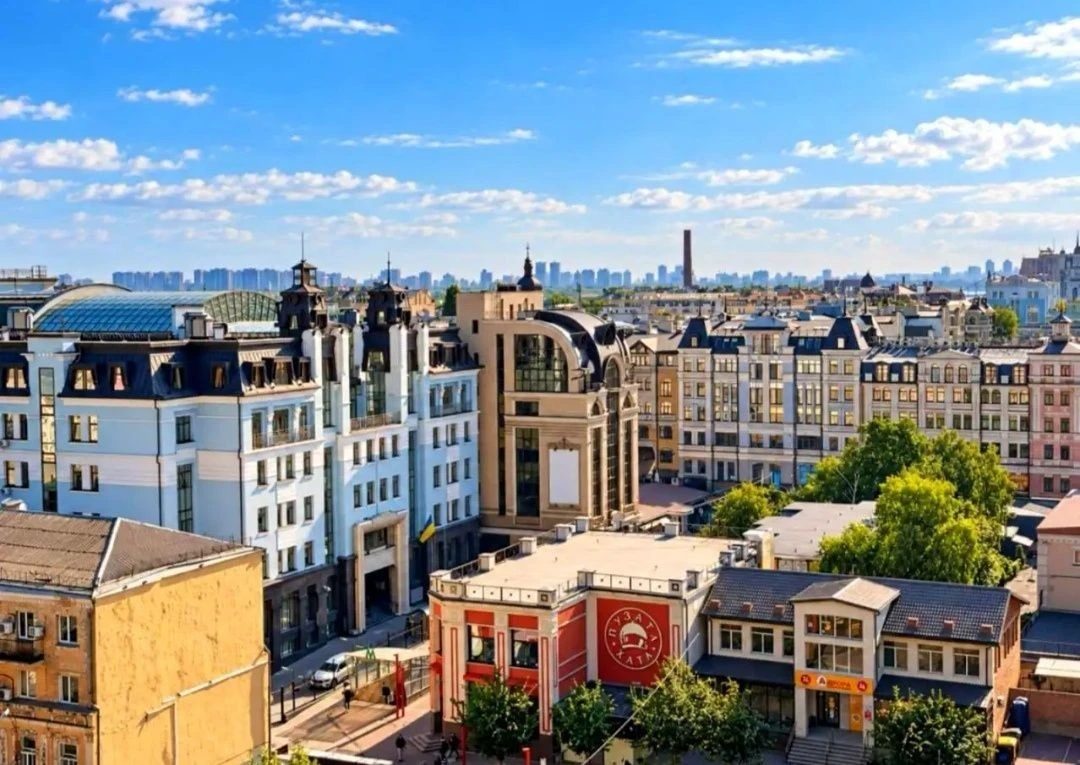 Long-term rental of an apartment in Podol / Kontraktova Square