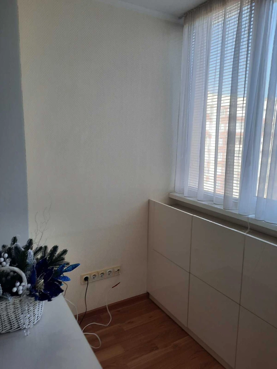 For Sale 1-bedroom apartment on Cheremnykh Street, Troeshchyna