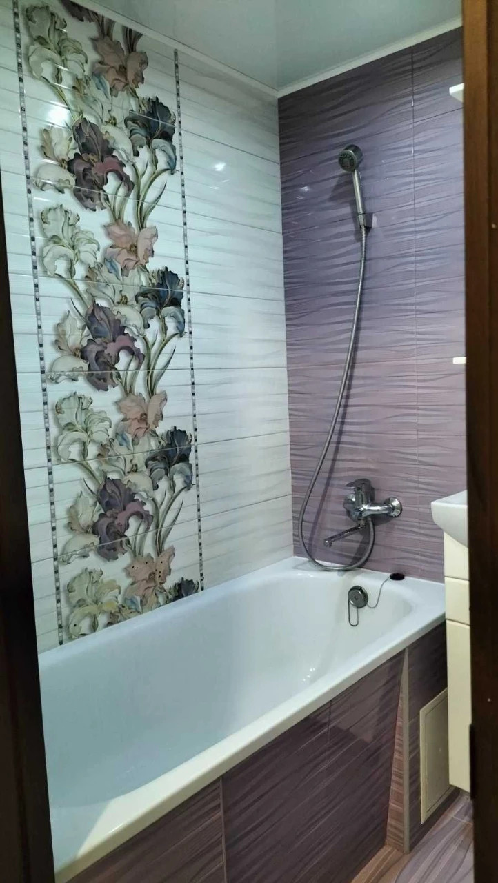 For Sale: 3-room apartment with renovation and furnishings