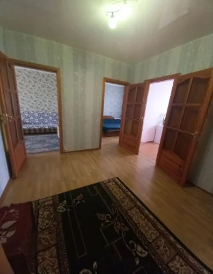 Three-bedroom apartment, metro Теремки, Glushkova st.